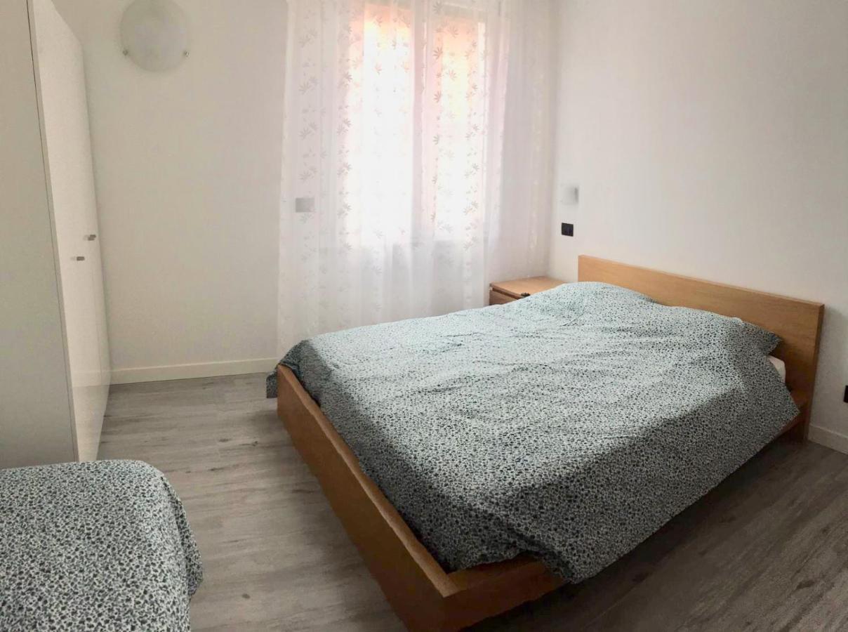 Peschieraview Duplex X7 Lägenhet Peschiera del Garda Exteriör bild